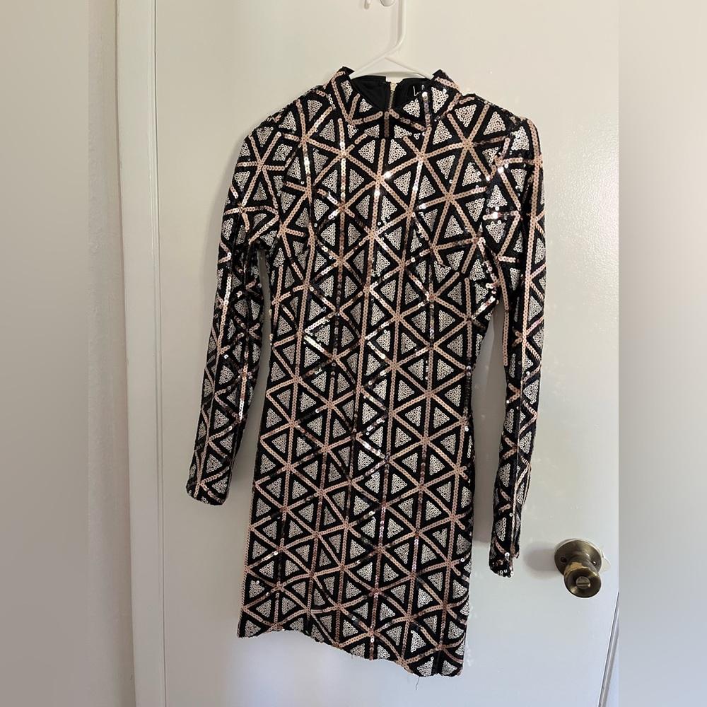 Lulu's Black and Gold Sequin Long Sleeve Dress